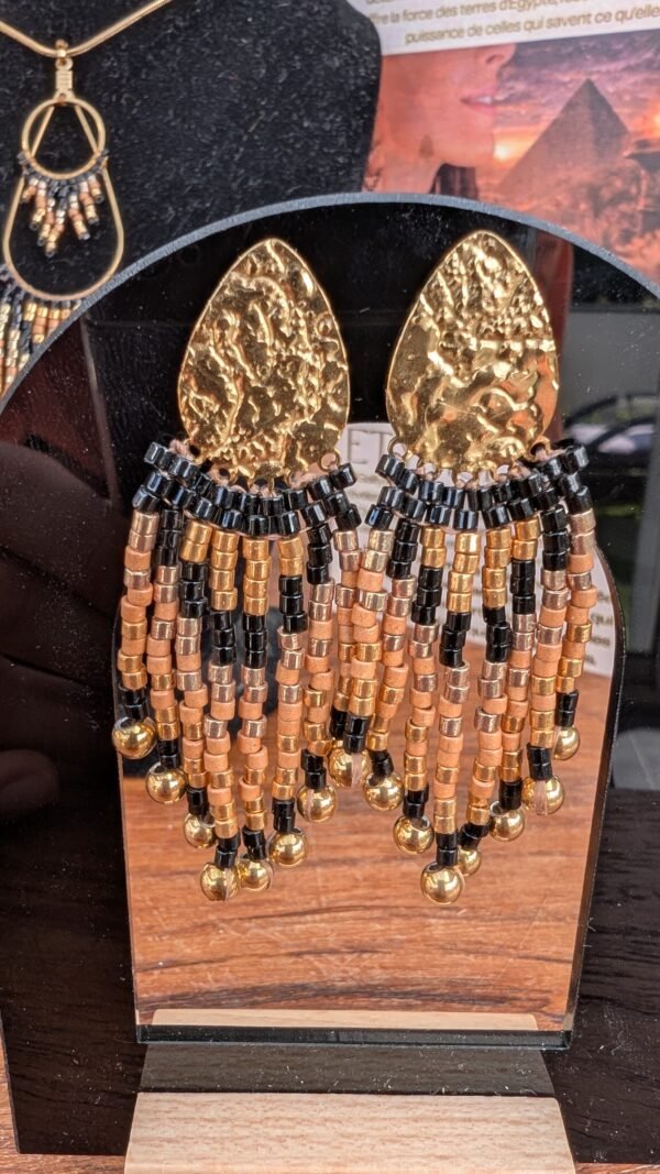 Petites boucles d’oreilles Galilya Cleo en perles Miyuki bronze, noir et or, bijou talisman Valdyria inspiré des parures de l’Égypte ancienne